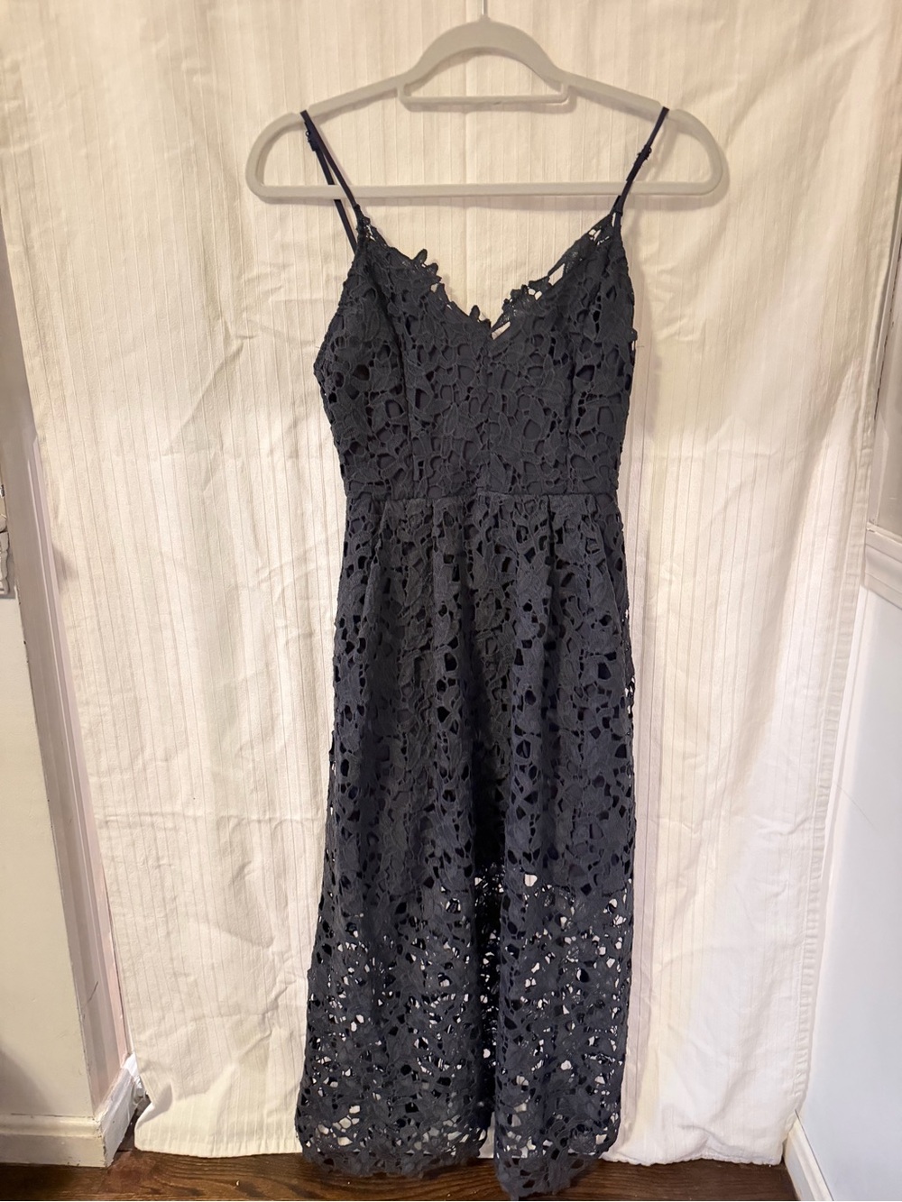 Astr Lace Midi Dress in Navy